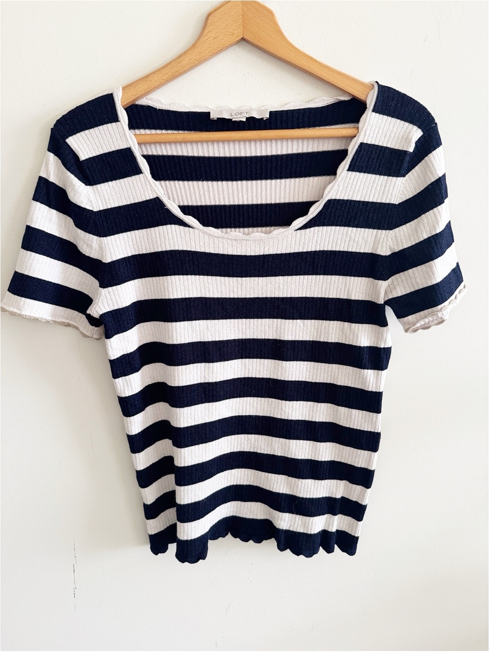 Loft nautical navy blue and white stripe knit short sleeve sweater top size L